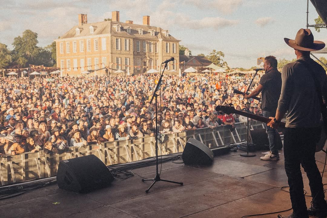 main stage, the Rhinestone looking out across to Stanford Hall